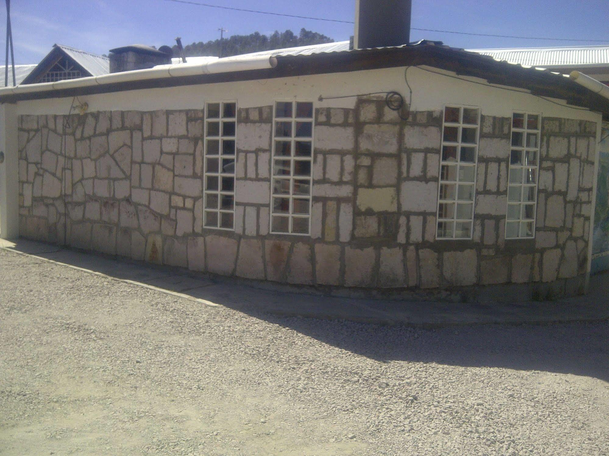 Cabanas Taramuri Creel Exterior photo